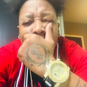 Meet your Posher, Lakendra